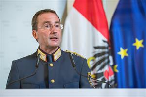 Fast 70 Prozent der Wiener Polizistinnen und Polizisten sind erstgeimpft, sagt Polizeipräsident Gerhard Pürstl.
